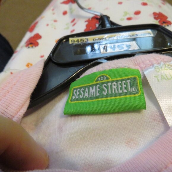 Baby Sesame Street Elmo Bodysuit 0-3mts 100% cotton - Picture 7 of 8